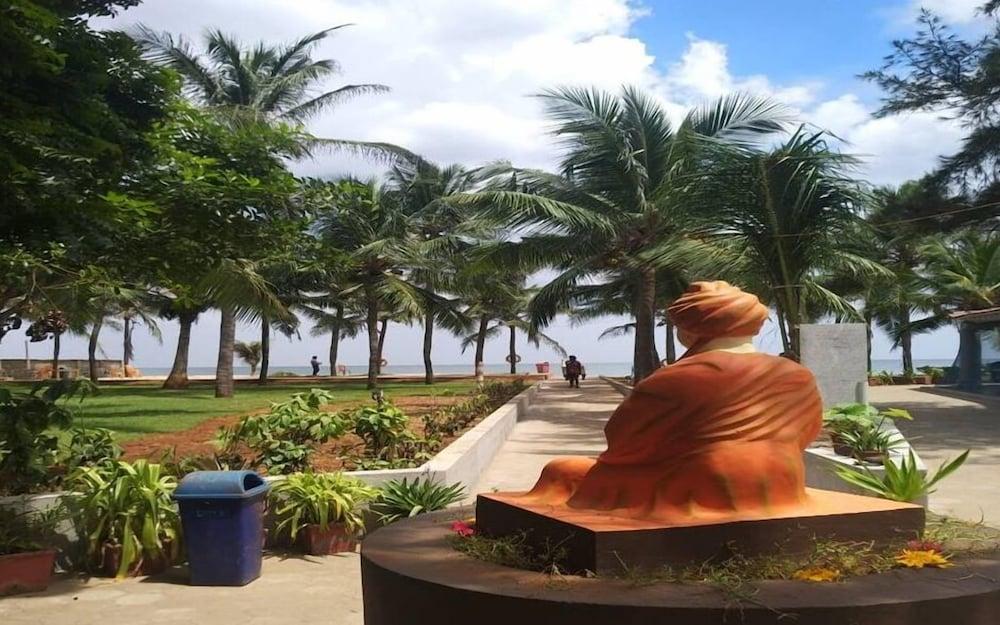 Mamalla Beach Resort Mahabalipuram Exteriör bild